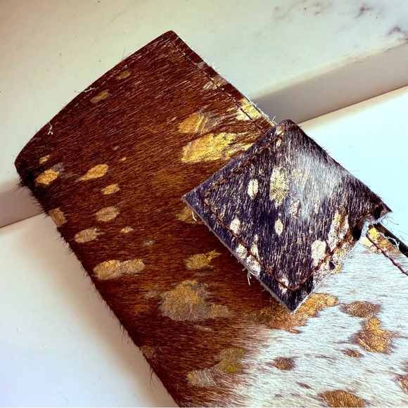 NWOT Genuine Leather Cowhide Large Wallet - Picture 6 of 6